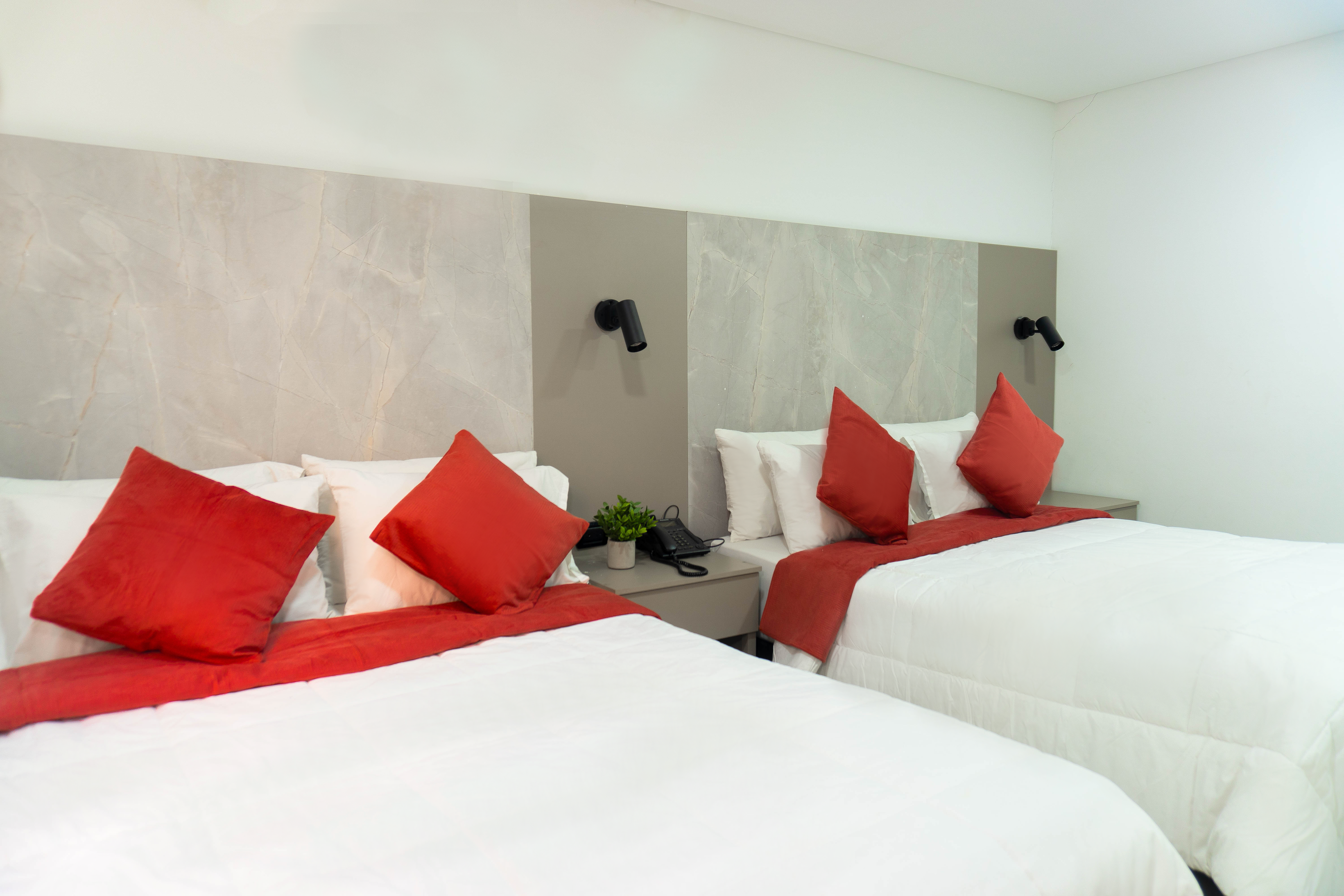 hotel dos camas medellin